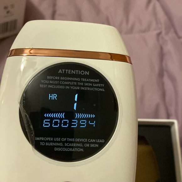 Flasher 2.0 by Nood, IPL Laser Hair Removal Device Pain-free and Permanent Black - Picture 9 of 9